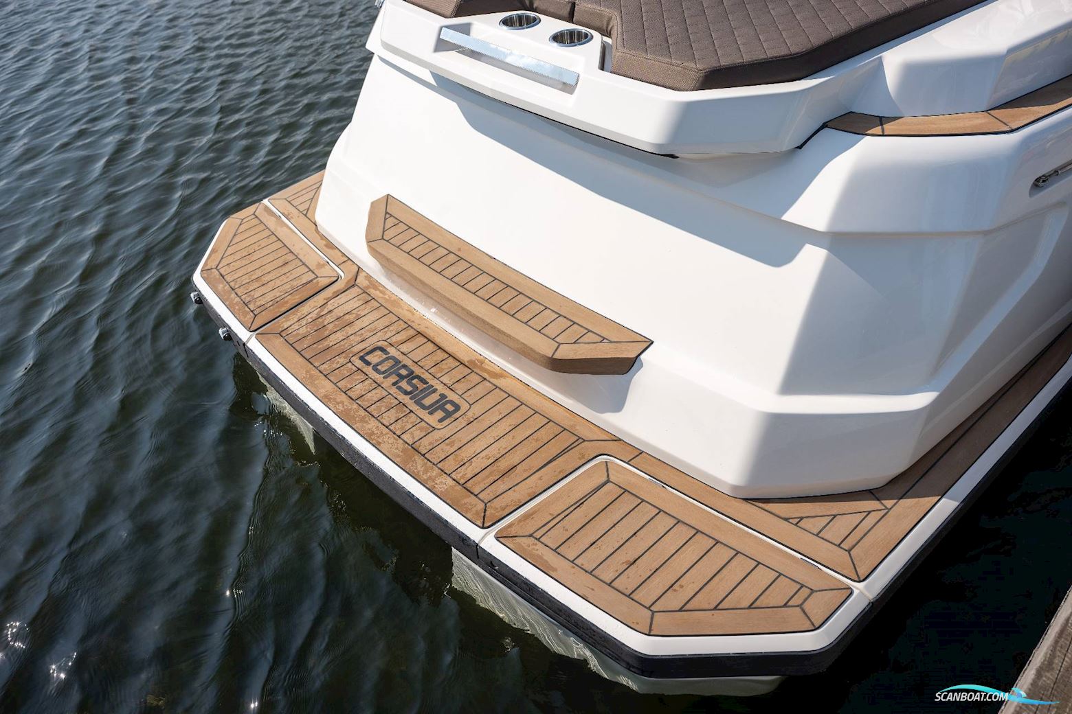 Corsiva 800 Tender - 40 HK Yamaha/Udstyr