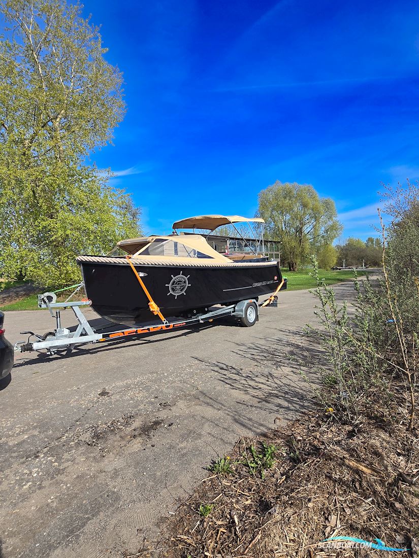 Corsiva Tender 650