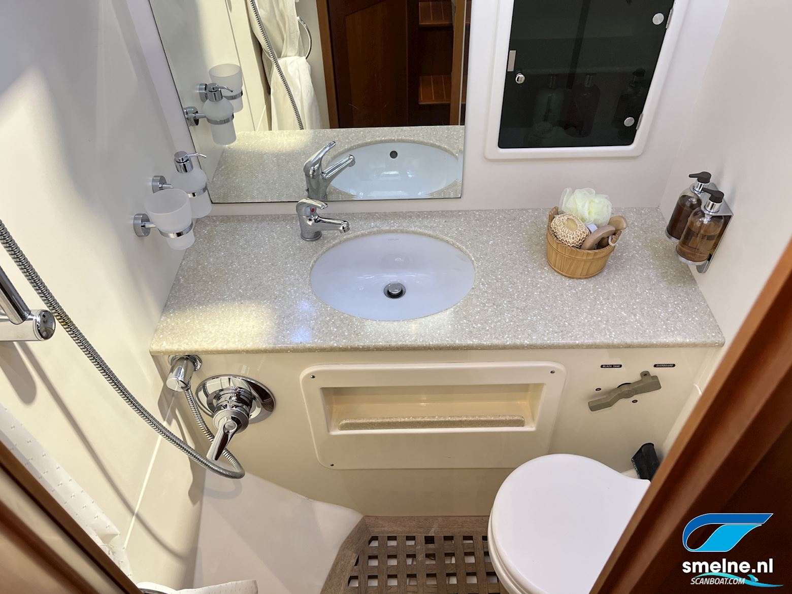 Corvette Cruisers 340