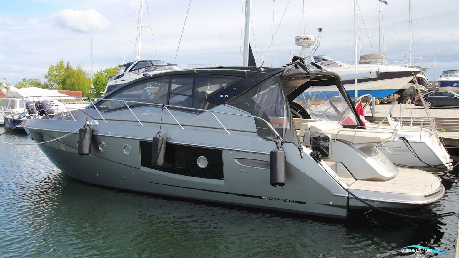 Cranchi 44 HT Motorboot 2024, Dänemark