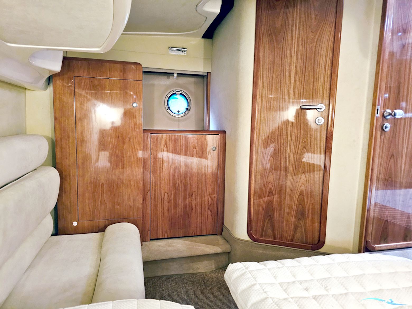 Cranchi 47 HT Volvo Penta D9-575 EVC