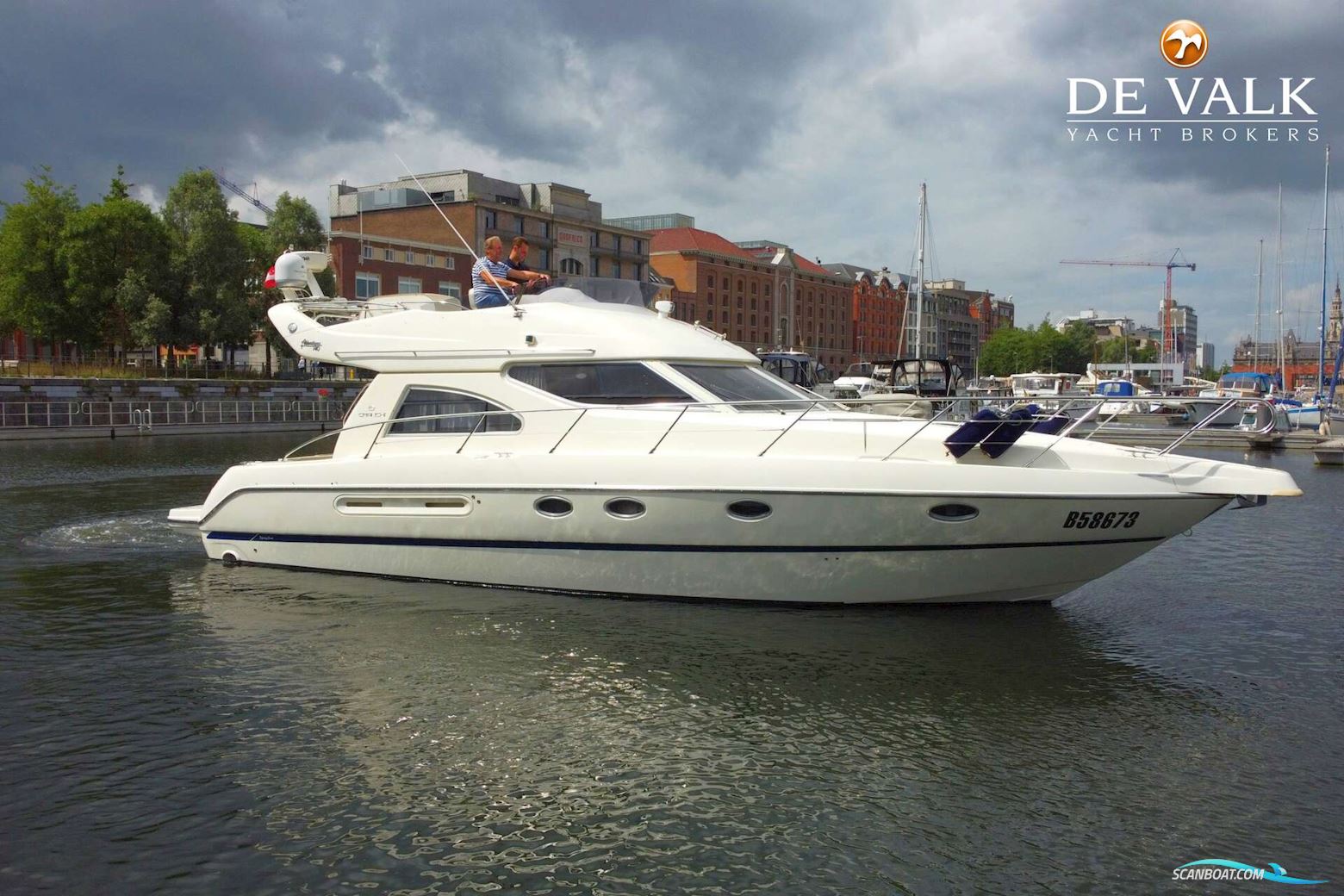 Cranchi Atlantique 40 Motorboot 2007, mit Volvo Penta motor, Belgien