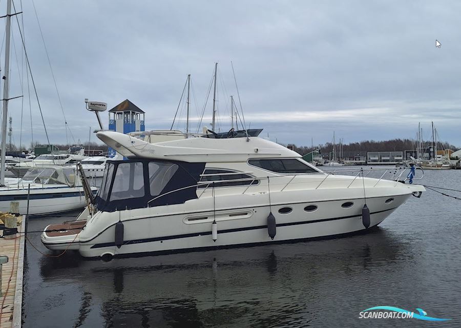 Cranchi Atlantique 40 Motorboot 2000, mit Volvo Penta Tamd motor, Dänemark