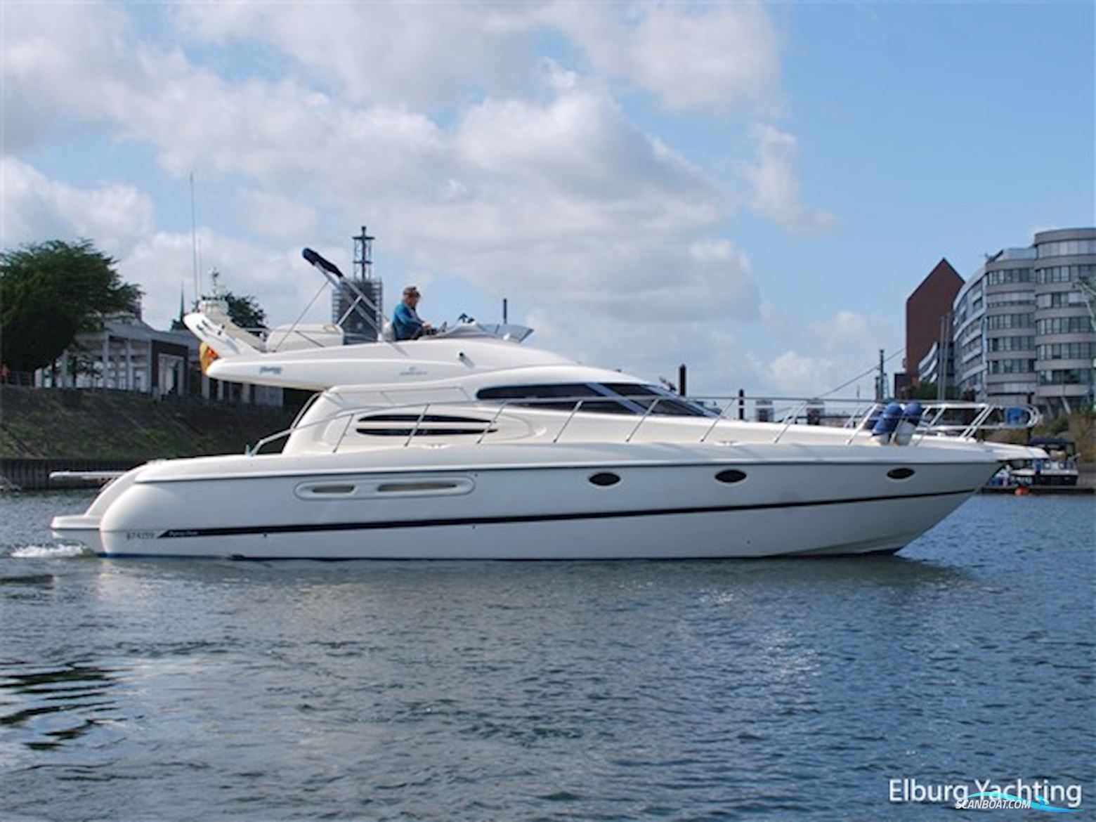 Cranchi Atlantique 48 - Flybridge Motorboot 2002, Niederlande