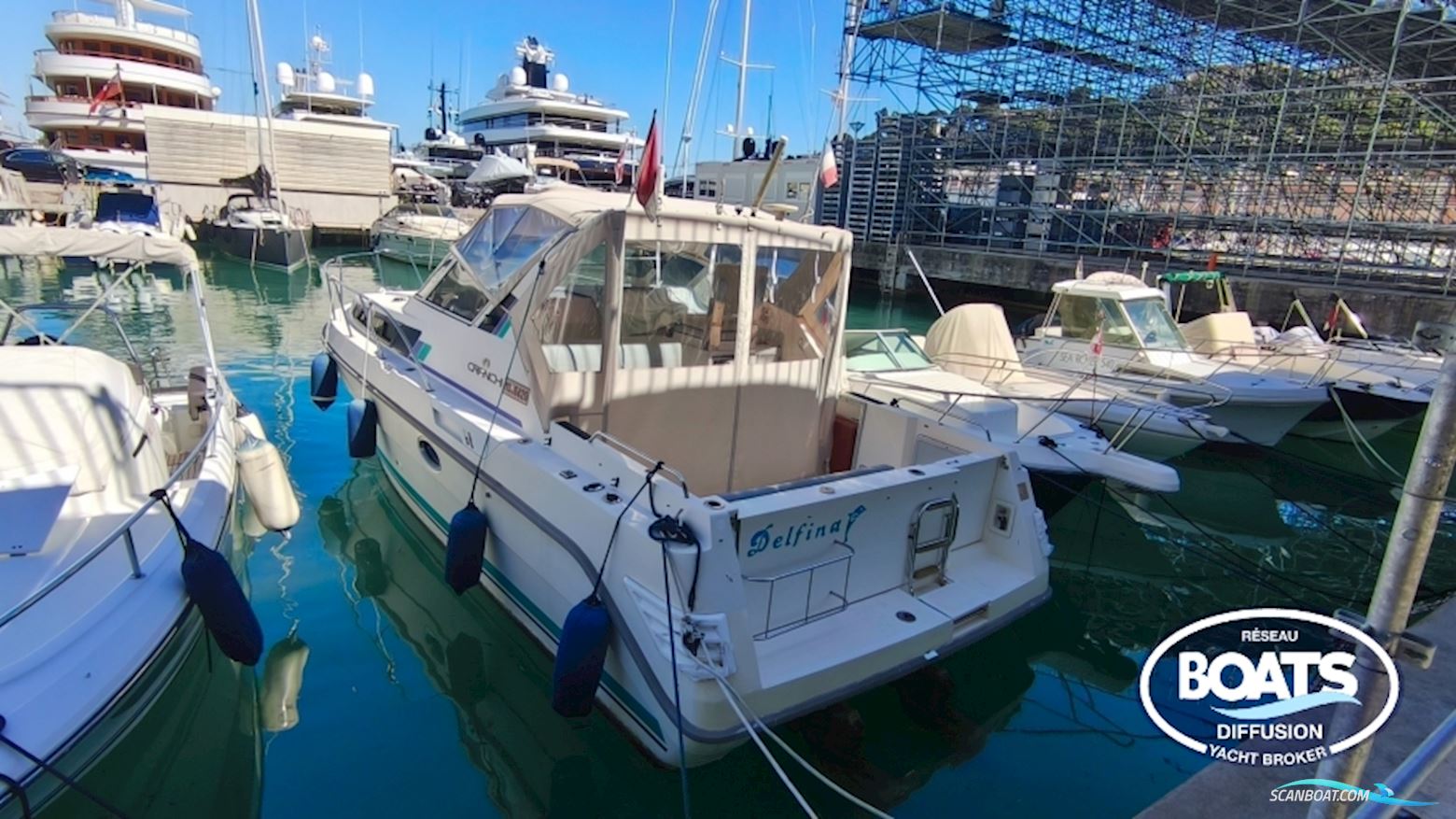 Cranchi Cruiser 32 Motorboot 1992, mit Volvo Penta motor, Frankreich