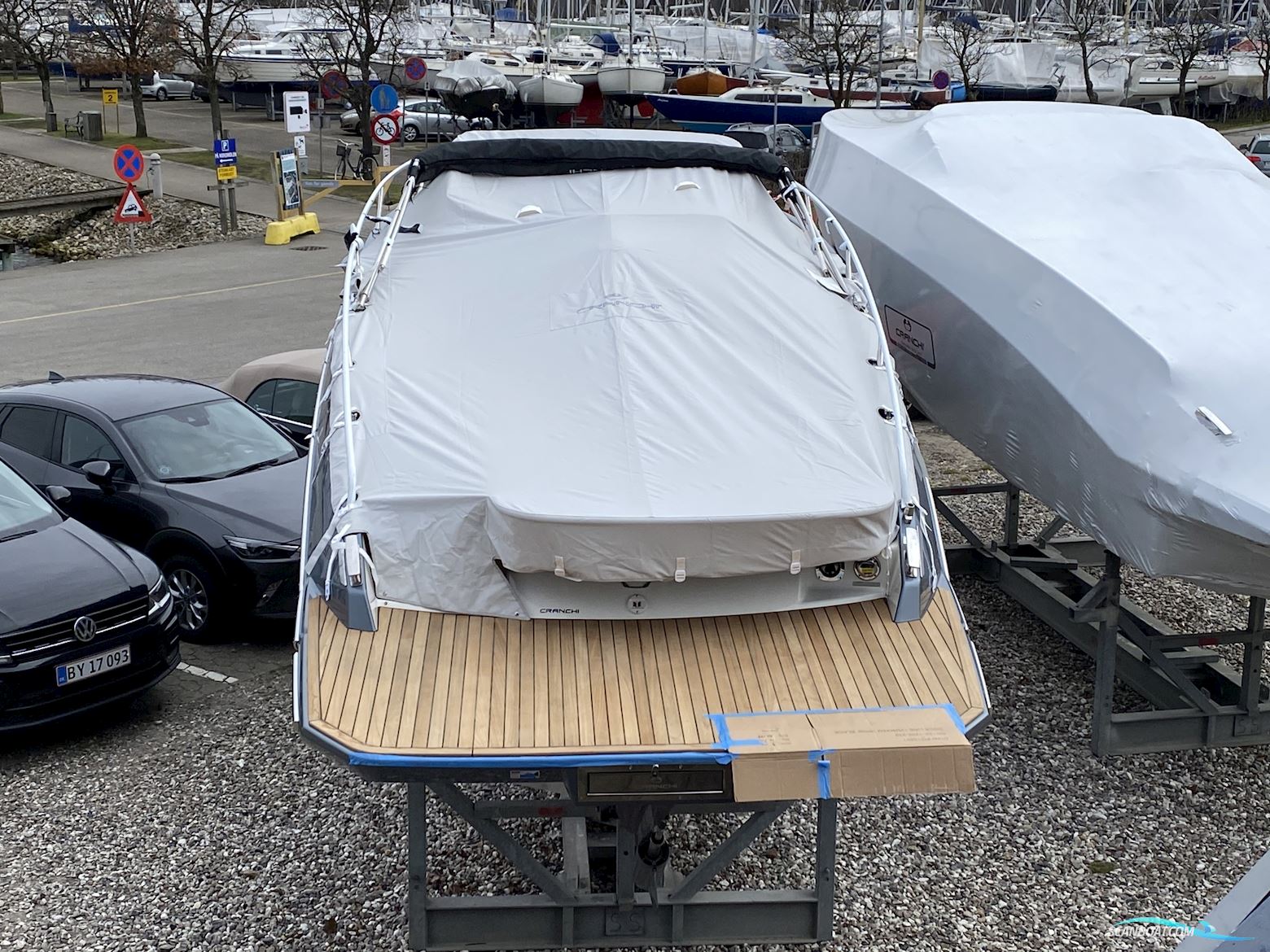 Cranchi E30 Endurance (2021) YDERLIGERE NEDSAT