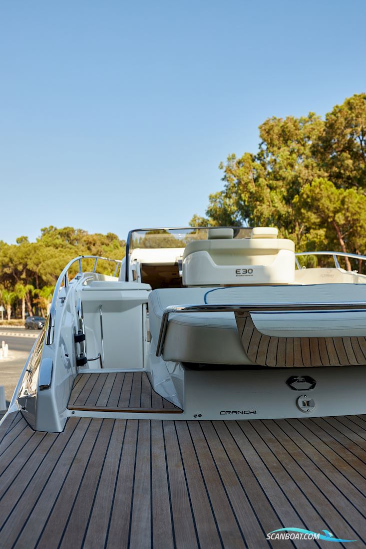 Cranchi E30 Endurance