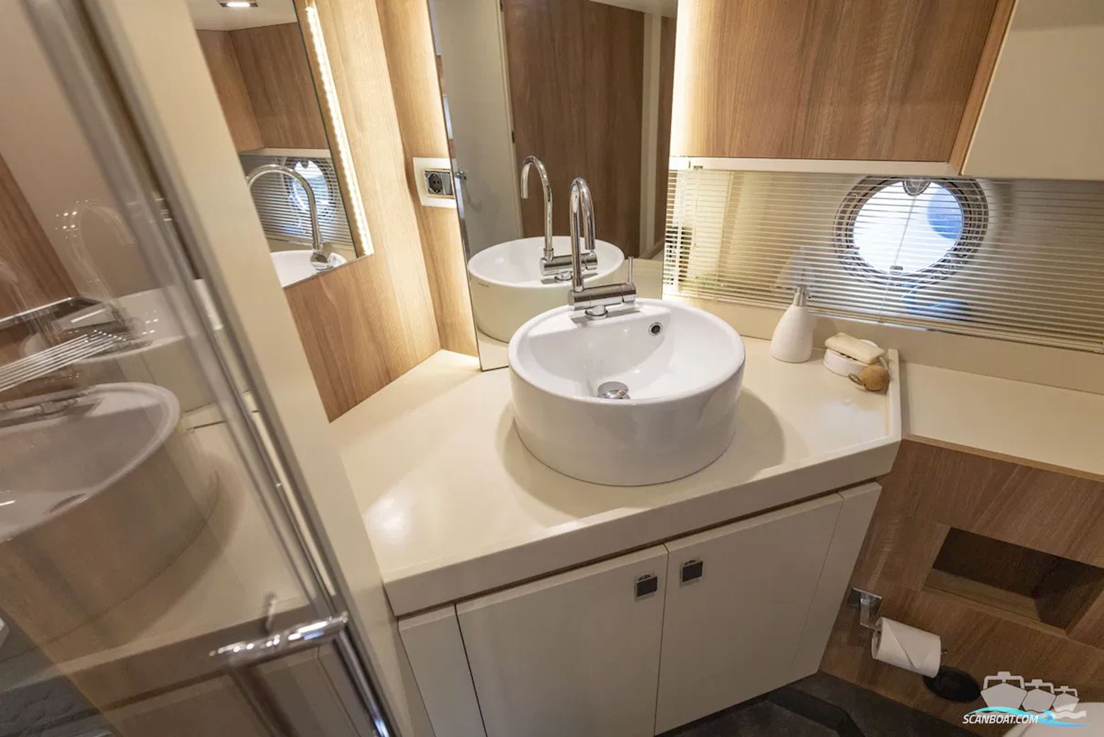 Cranchi Eco Trawler 43 Long Distance