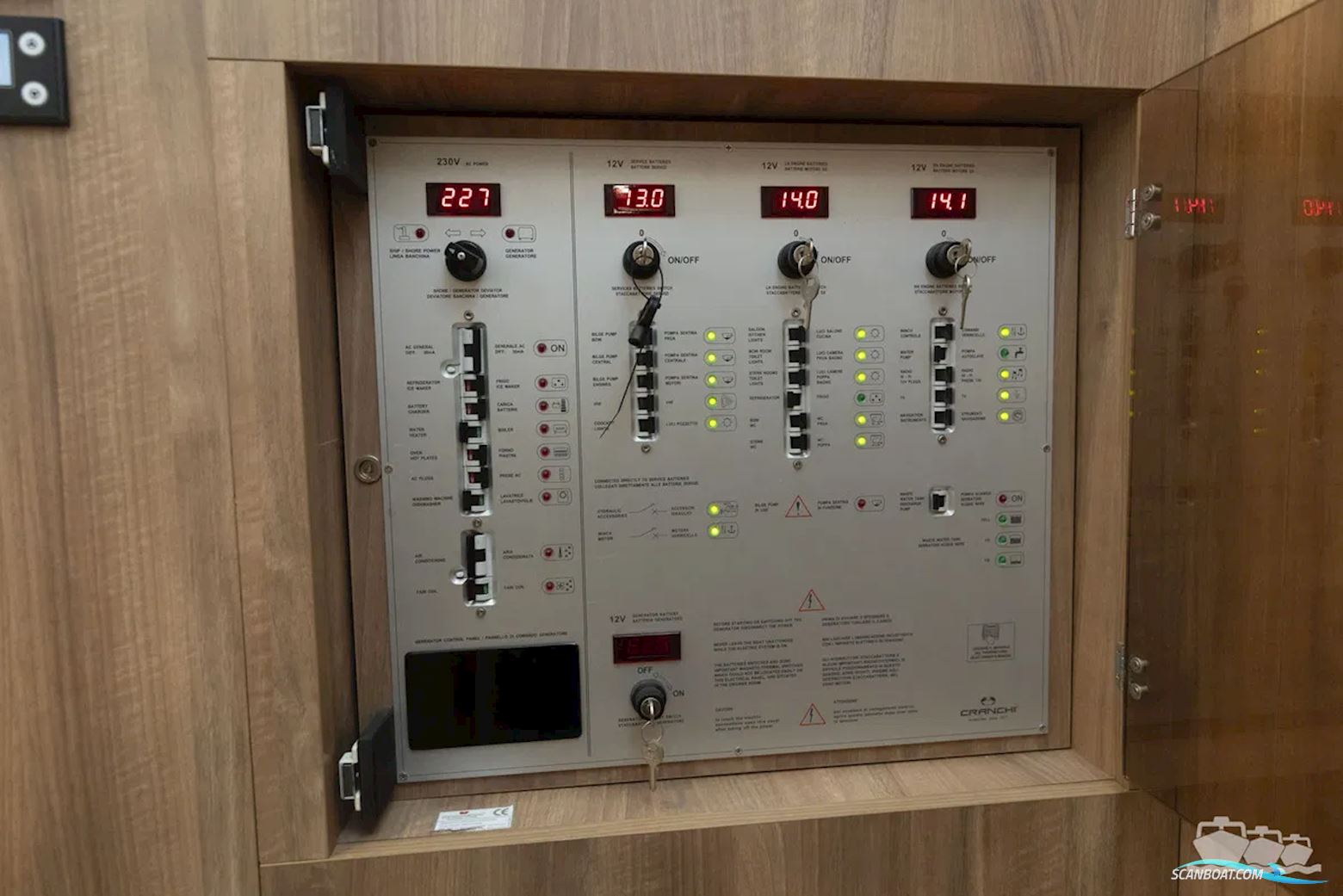 Cranchi Eco Trawler 43 Long Distance