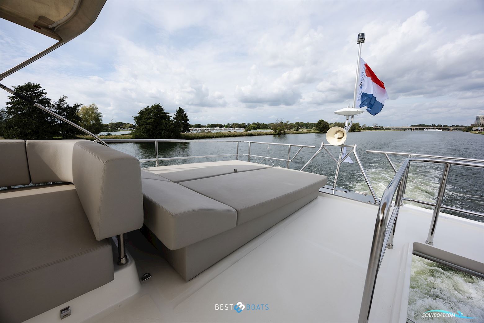 Cranchi Eco Trawler 43 Long Distance