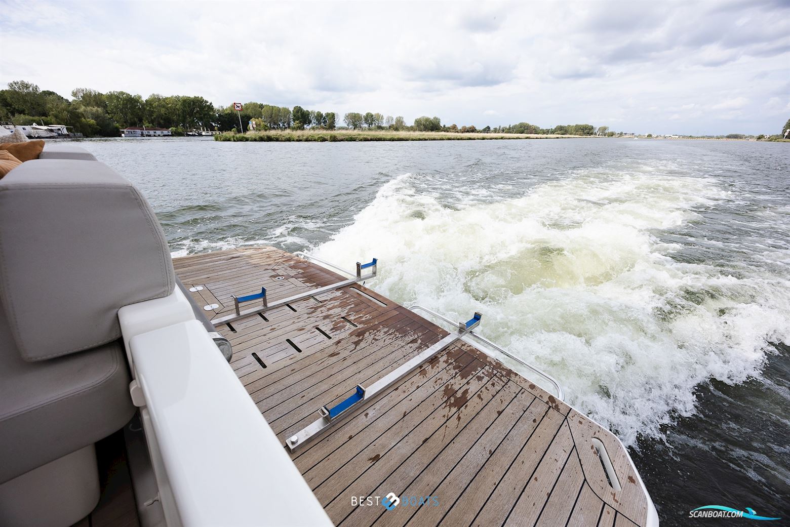Cranchi Eco Trawler 43 Long Distance