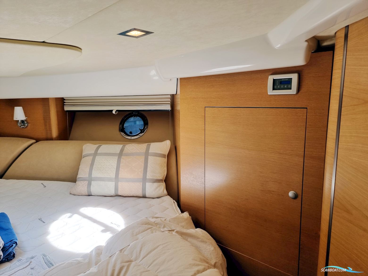 Cranchi Mediterranee 43 HT Volvo Penta IPS-600