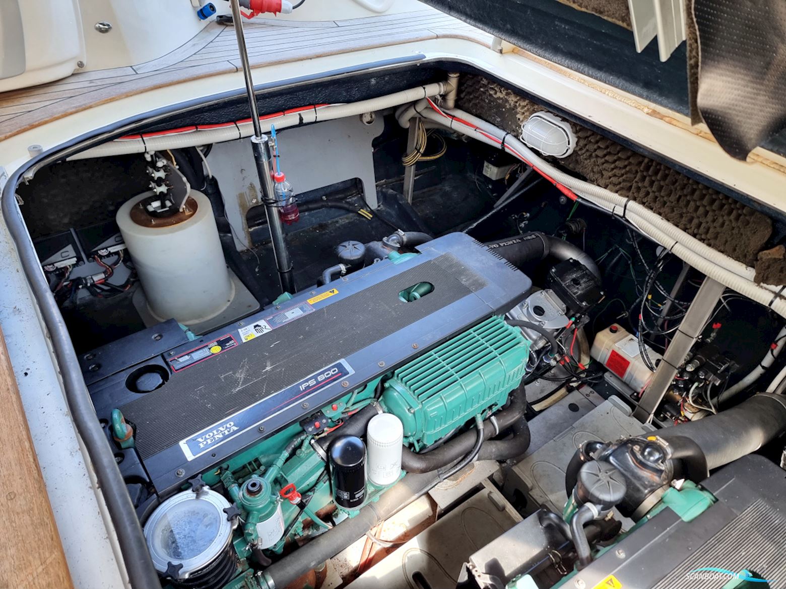 Cranchi Mediterranee 43 HT Volvo Penta IPS-600