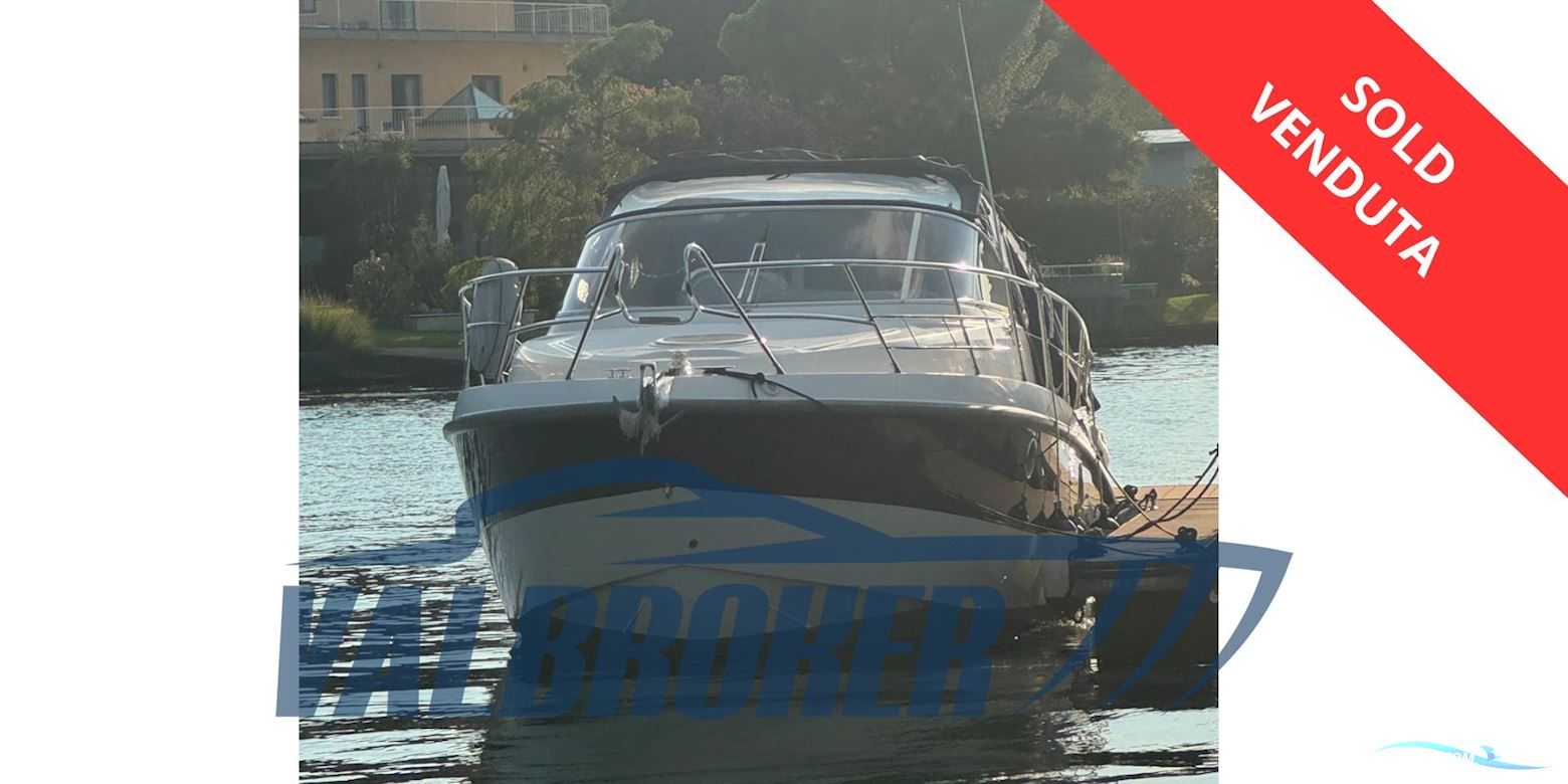 Cranchi Pelican 32 Motorboot 2006, mit Volvo Penta D4 motor, Italien