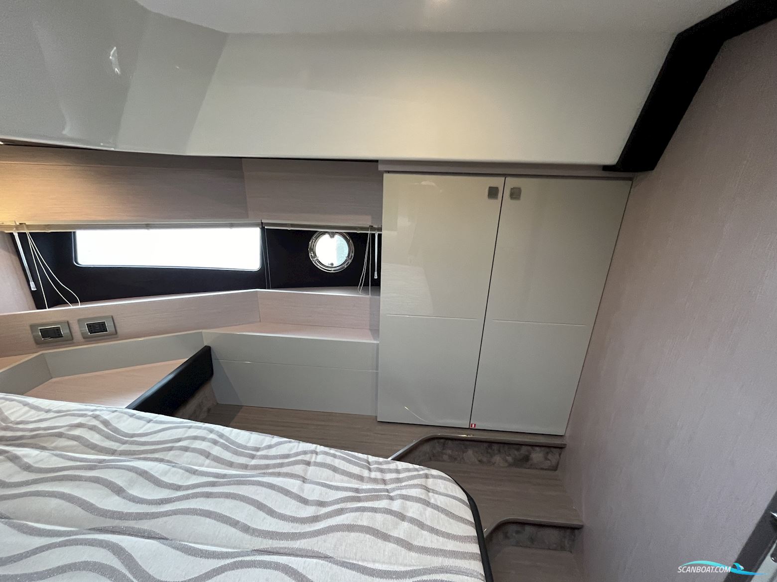 Cranchi T43 Eco Trawler LD - (2022) SOLGT