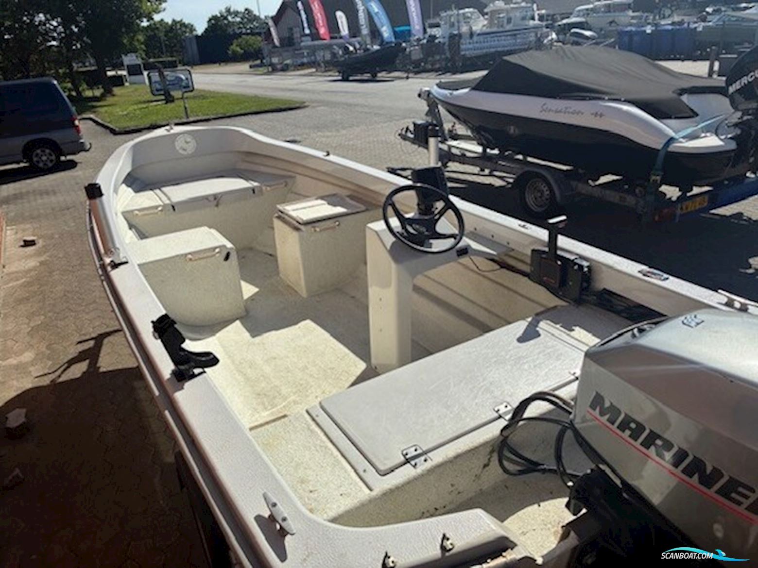 Crescent 434 m/Pult og Mariner 30 hk 2-Takt og Variant Trailer