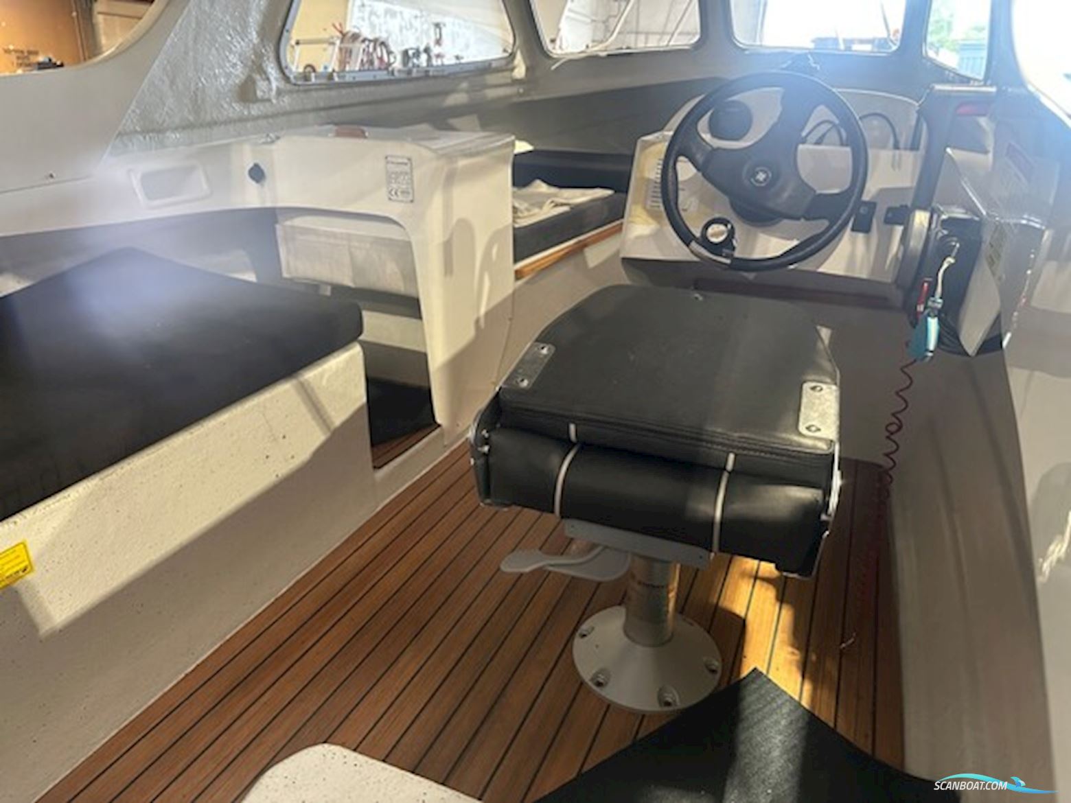 Crescent 535 Classic HT Med Yamaha 40 Efi Garmin 922 XS og Brenderup Trailer