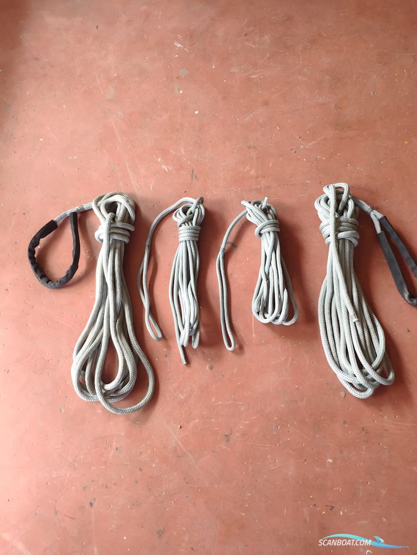 Crescent 535 Classic