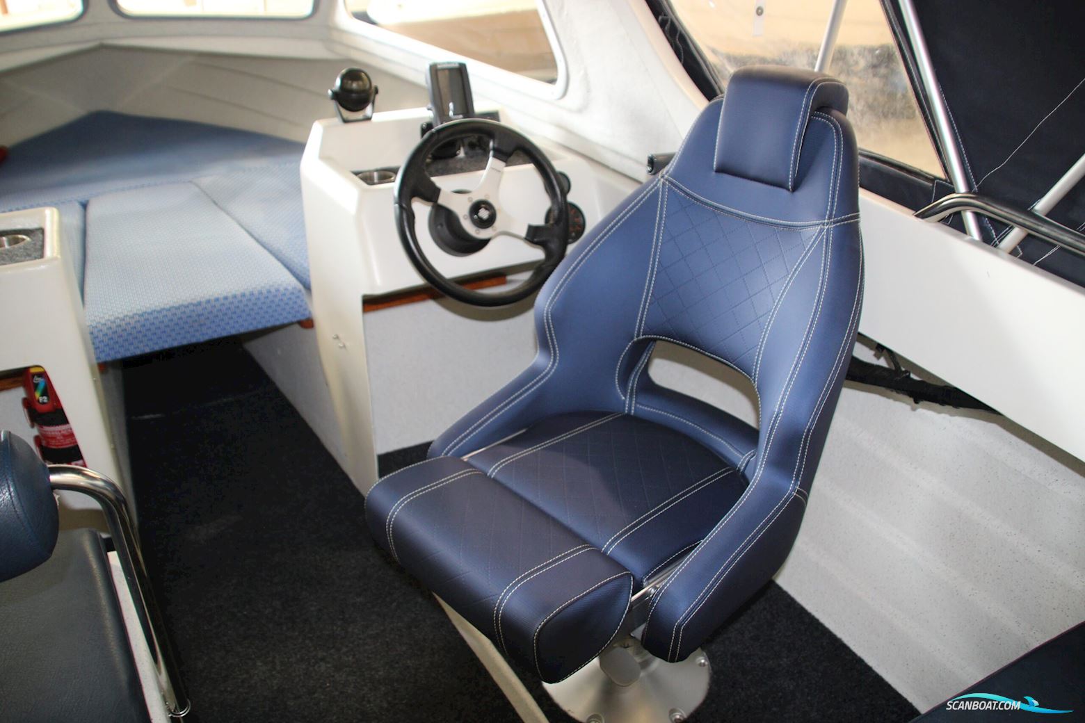 Crescent 535 Classic