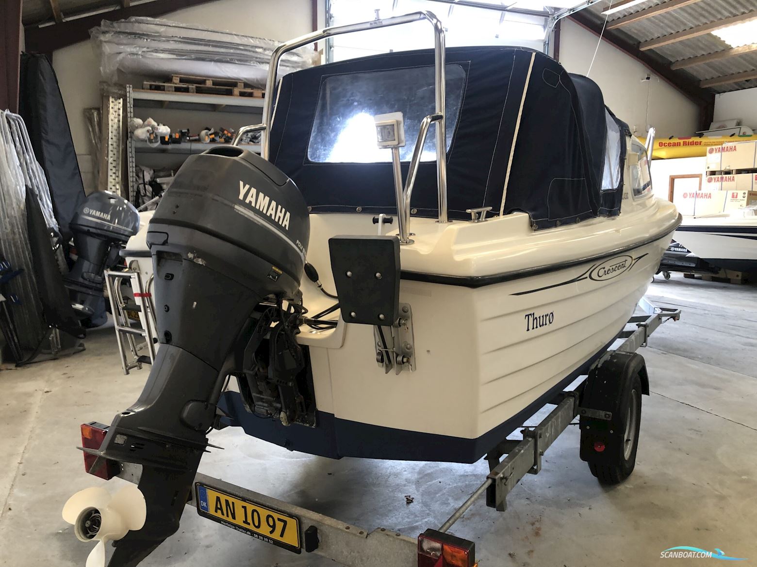 Crescent 535 Classic