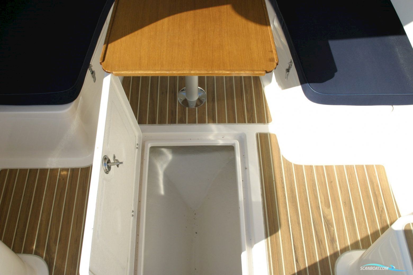 Crescent Allure 21 HT