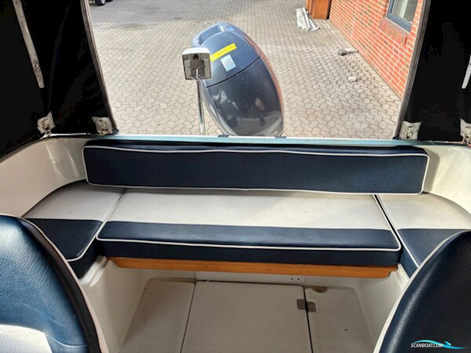 Crescent Gemini m/Yamaha F50 hk og Brenderup trailer