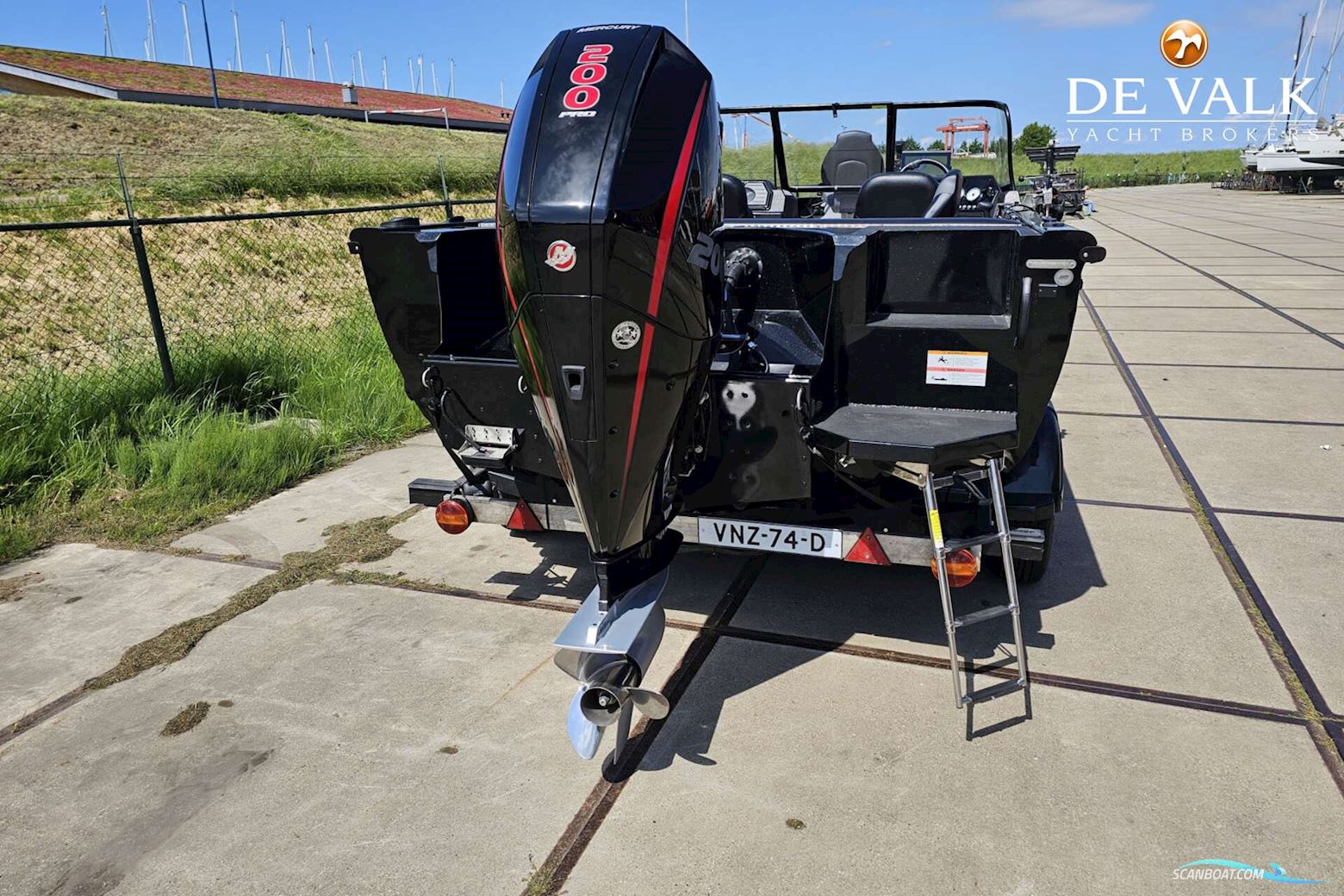 Crestliner Sportfish 2050