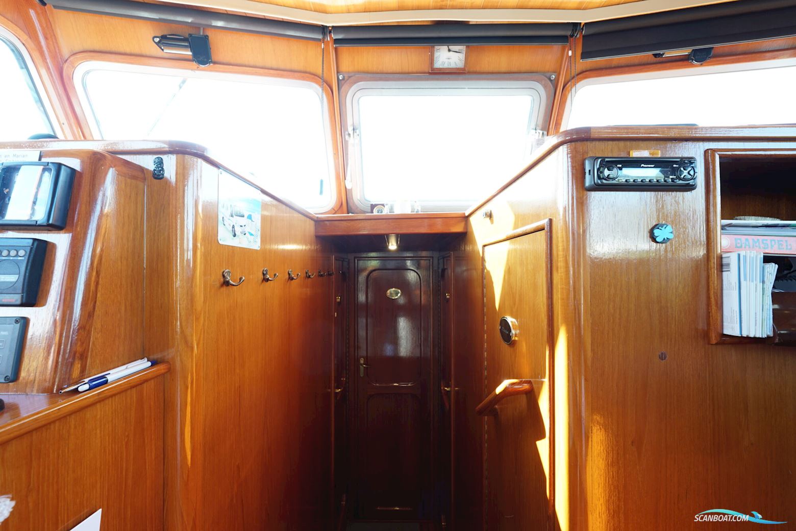 Crown Cruiser 11.90 OK