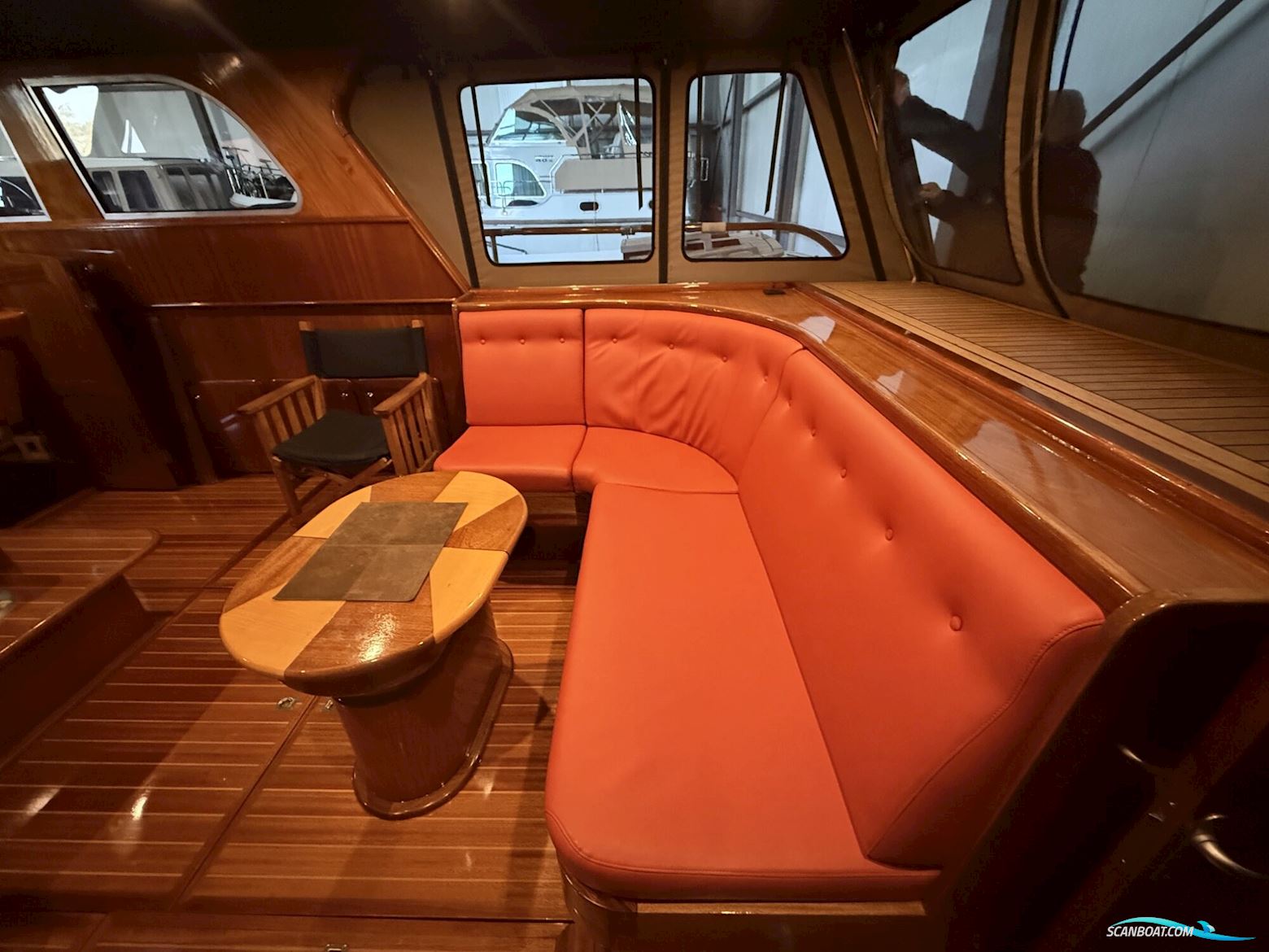 Crown Cruiser 12.85 OK Spiegeldeur