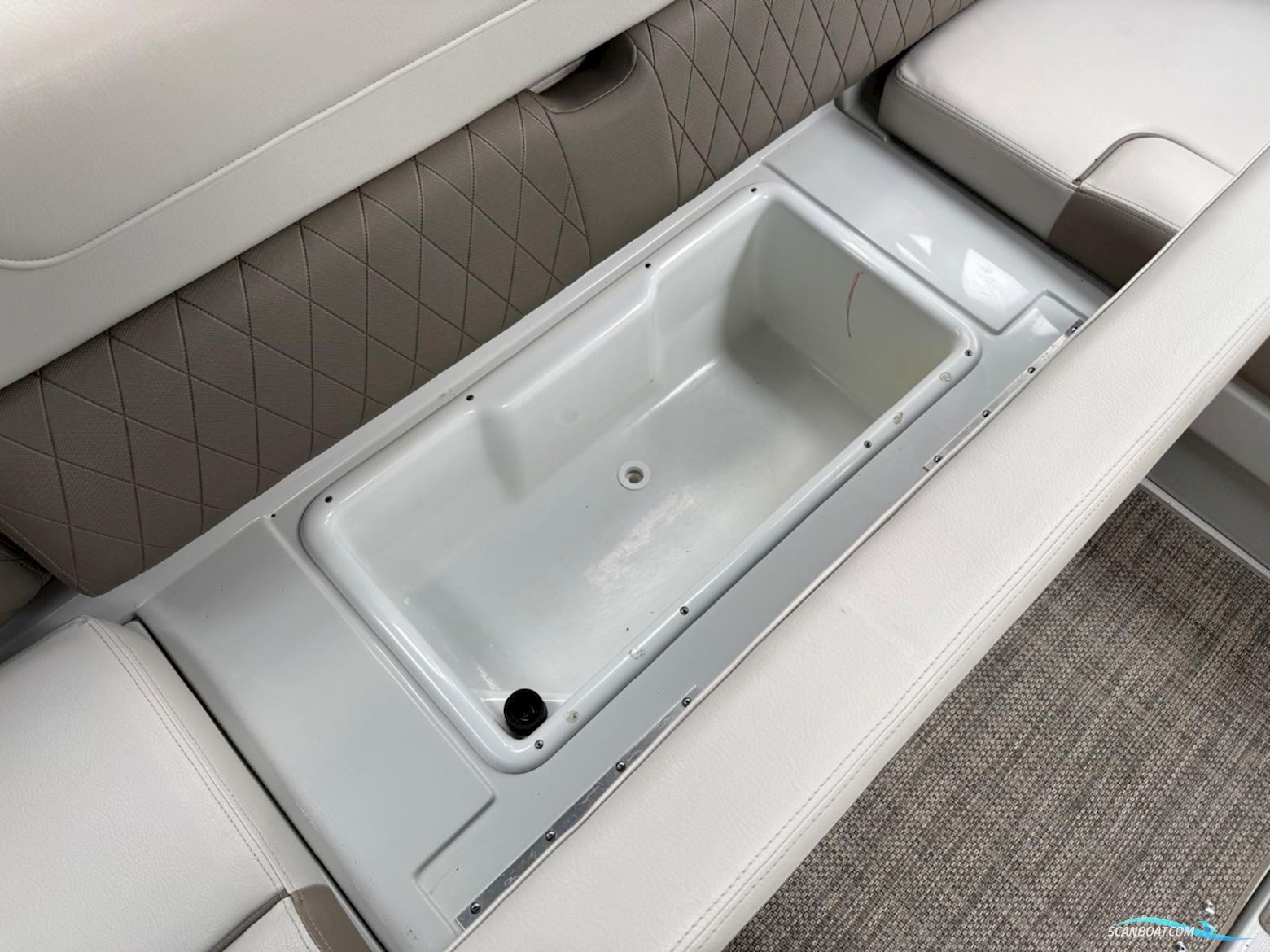 Crownline 225 SS