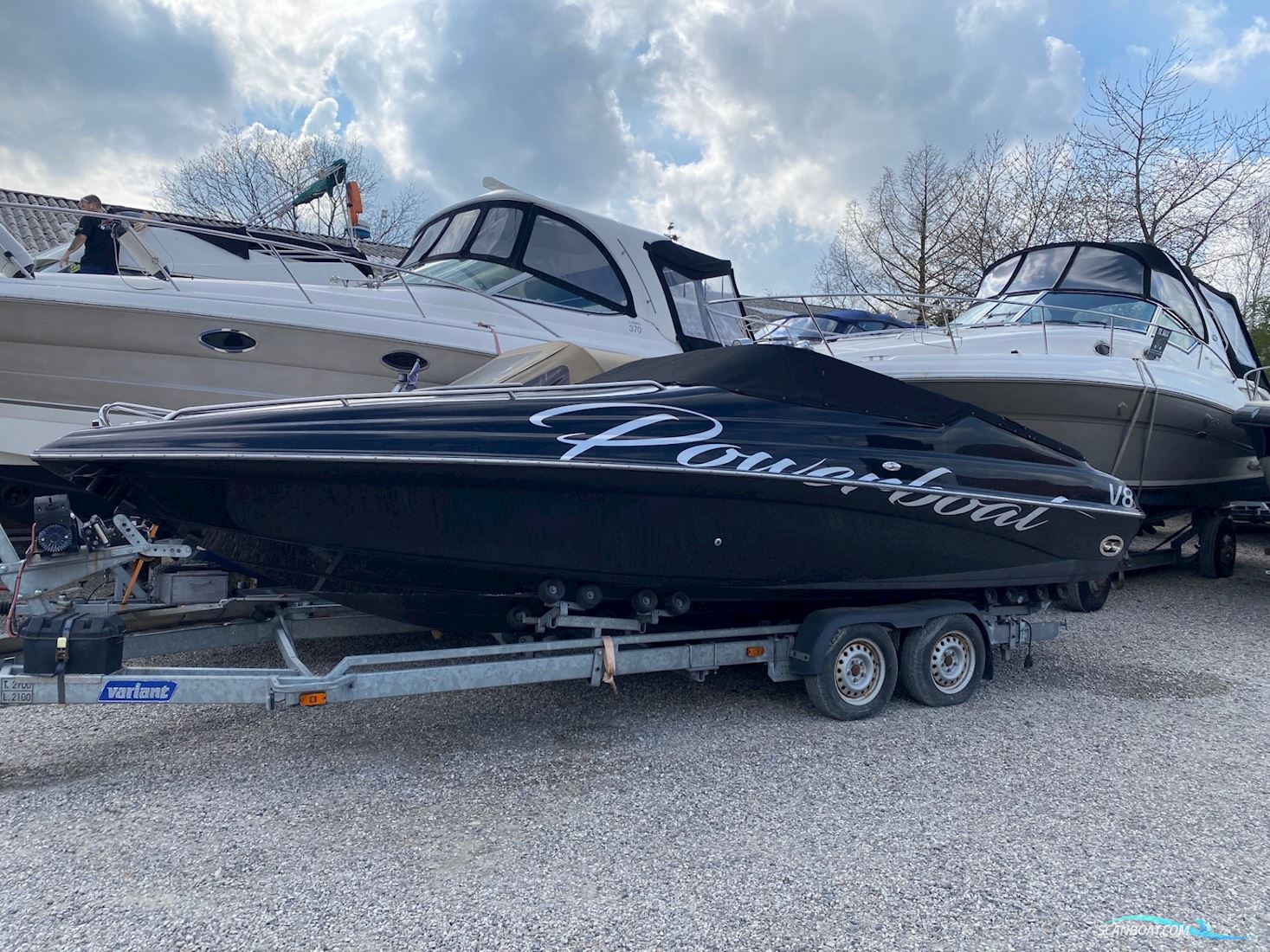 Crownline 225CR