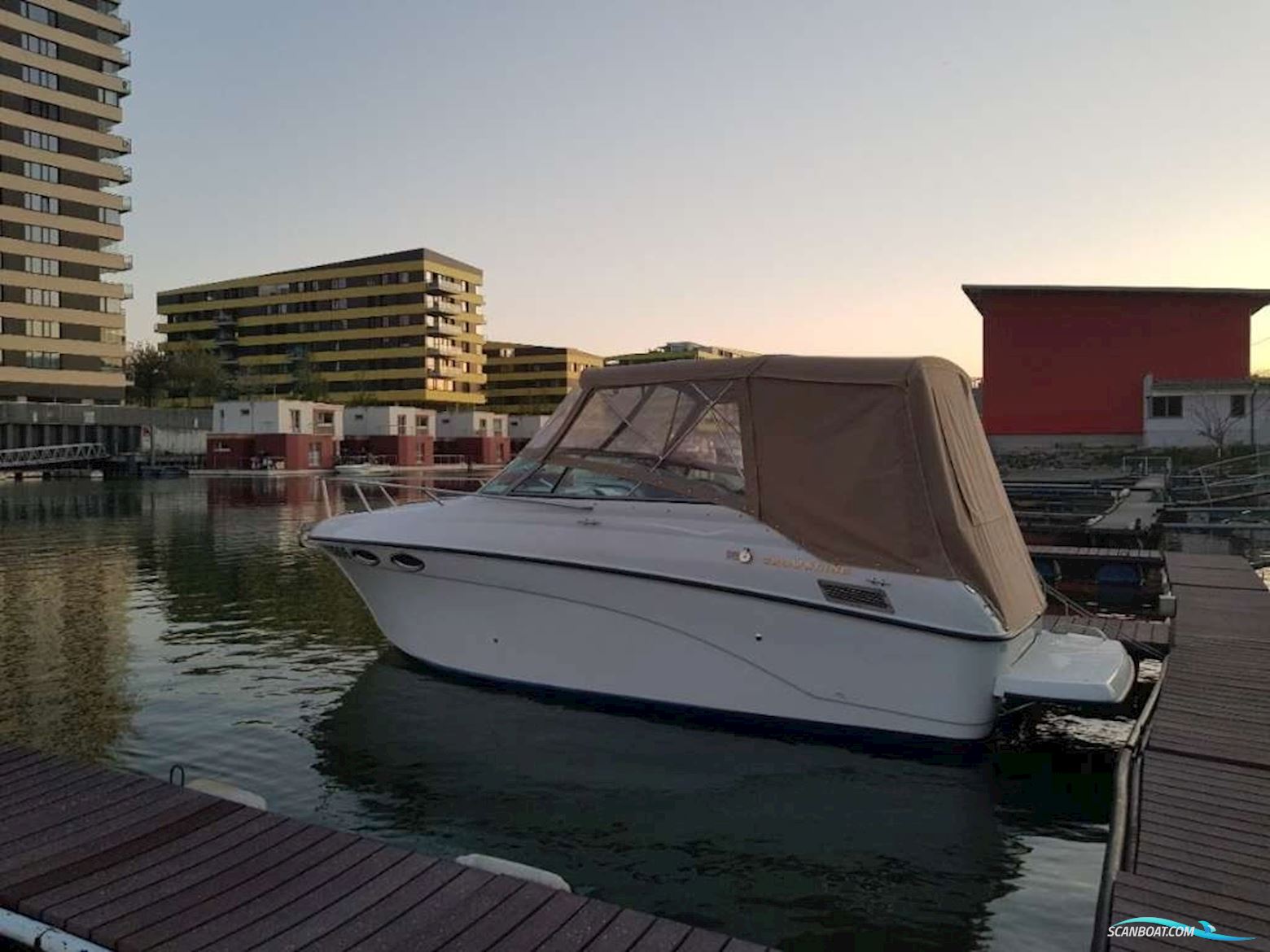 Crownline 242 CR
