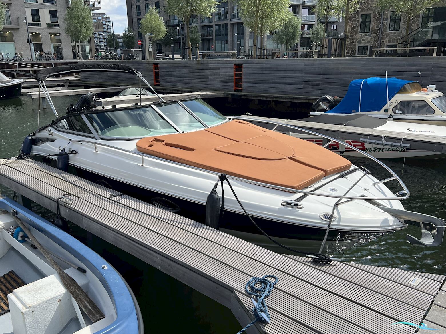 Crownline 255 CCR