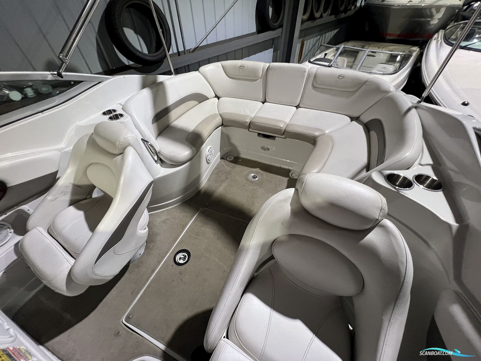 Crownline 255 CCR