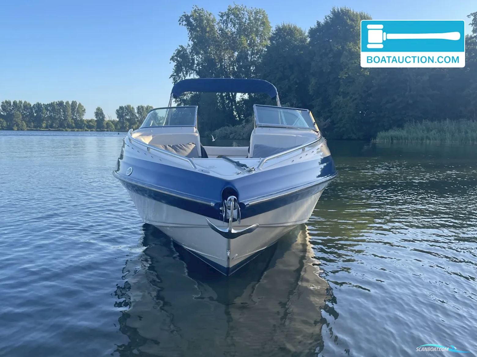 Crownline 266 BR