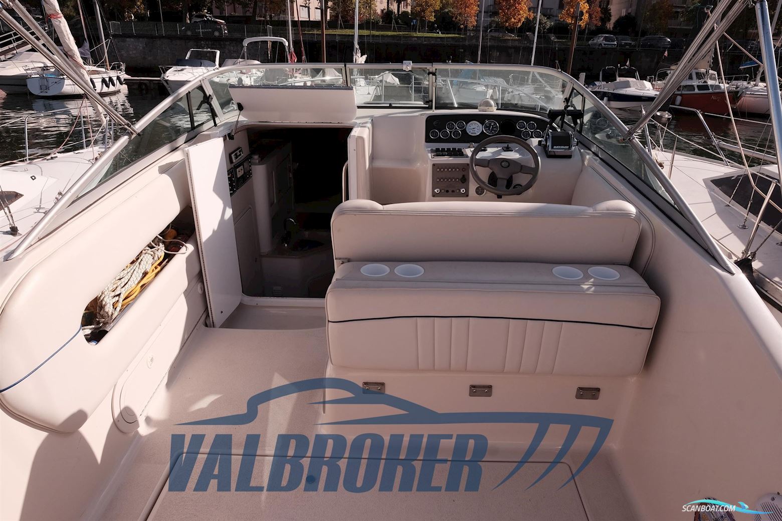 Crownline 268 CR