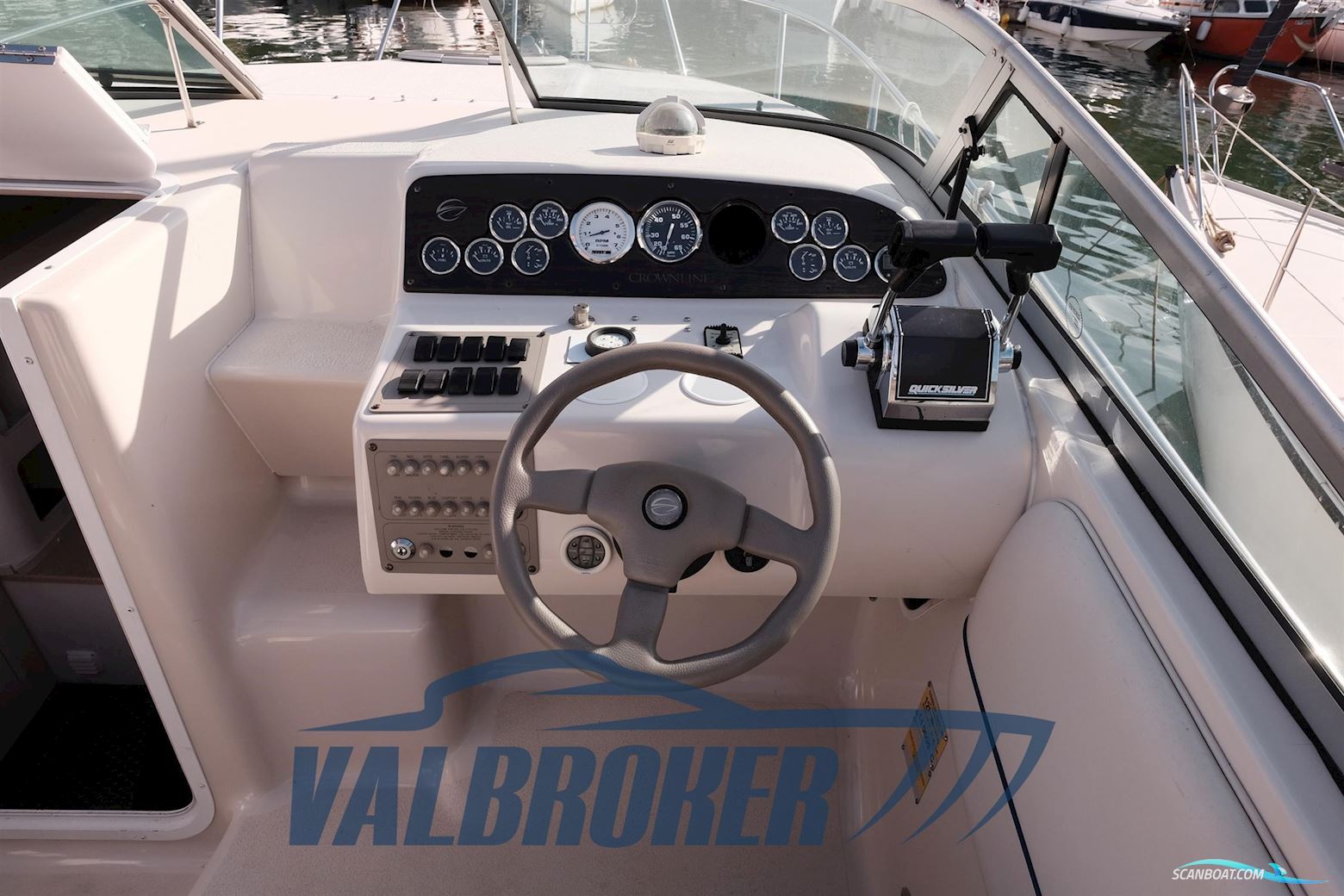 Crownline 268 CR