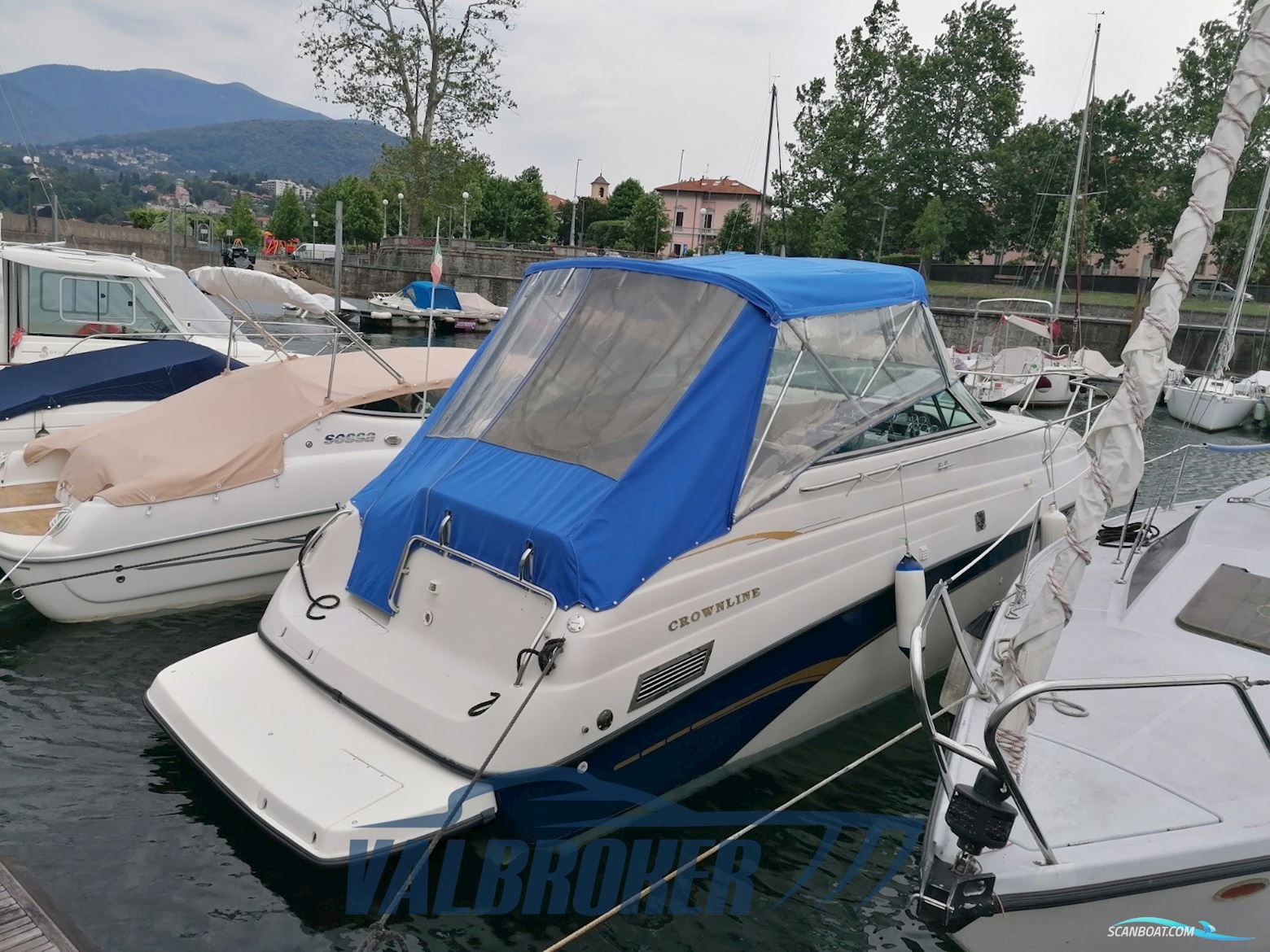 Crownline 268 CR