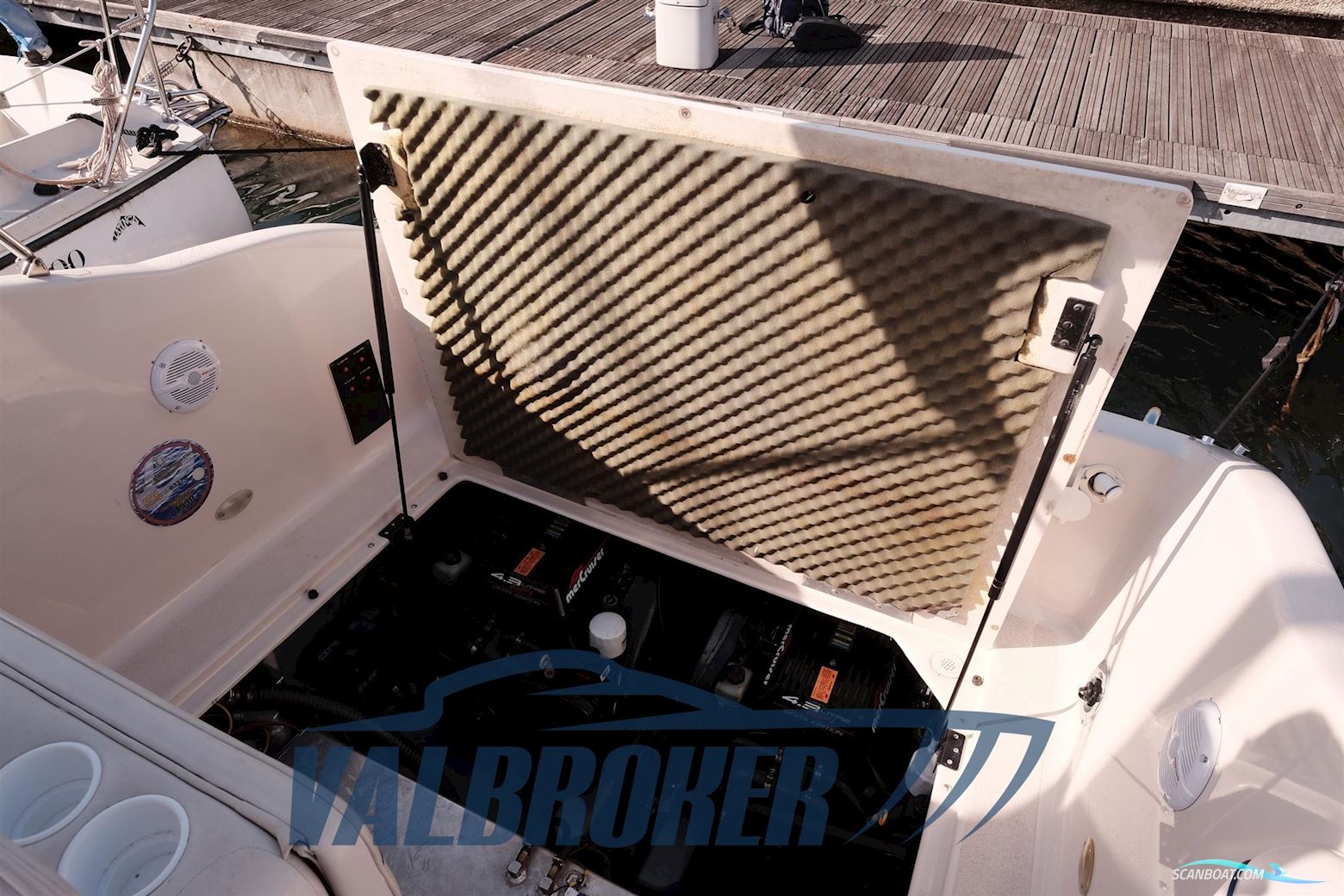 Crownline 268 CR