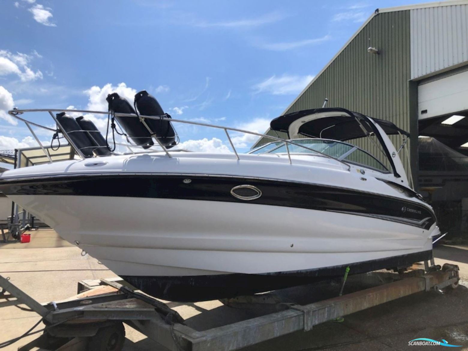 Crownline 270 CR
