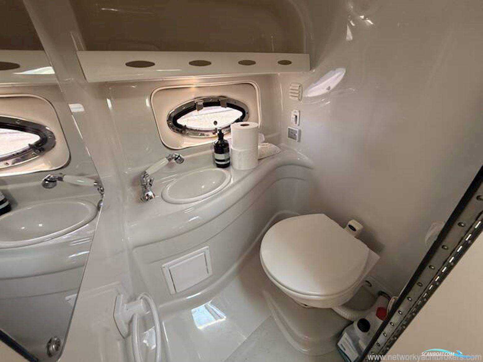 Crownline 275 Ccr