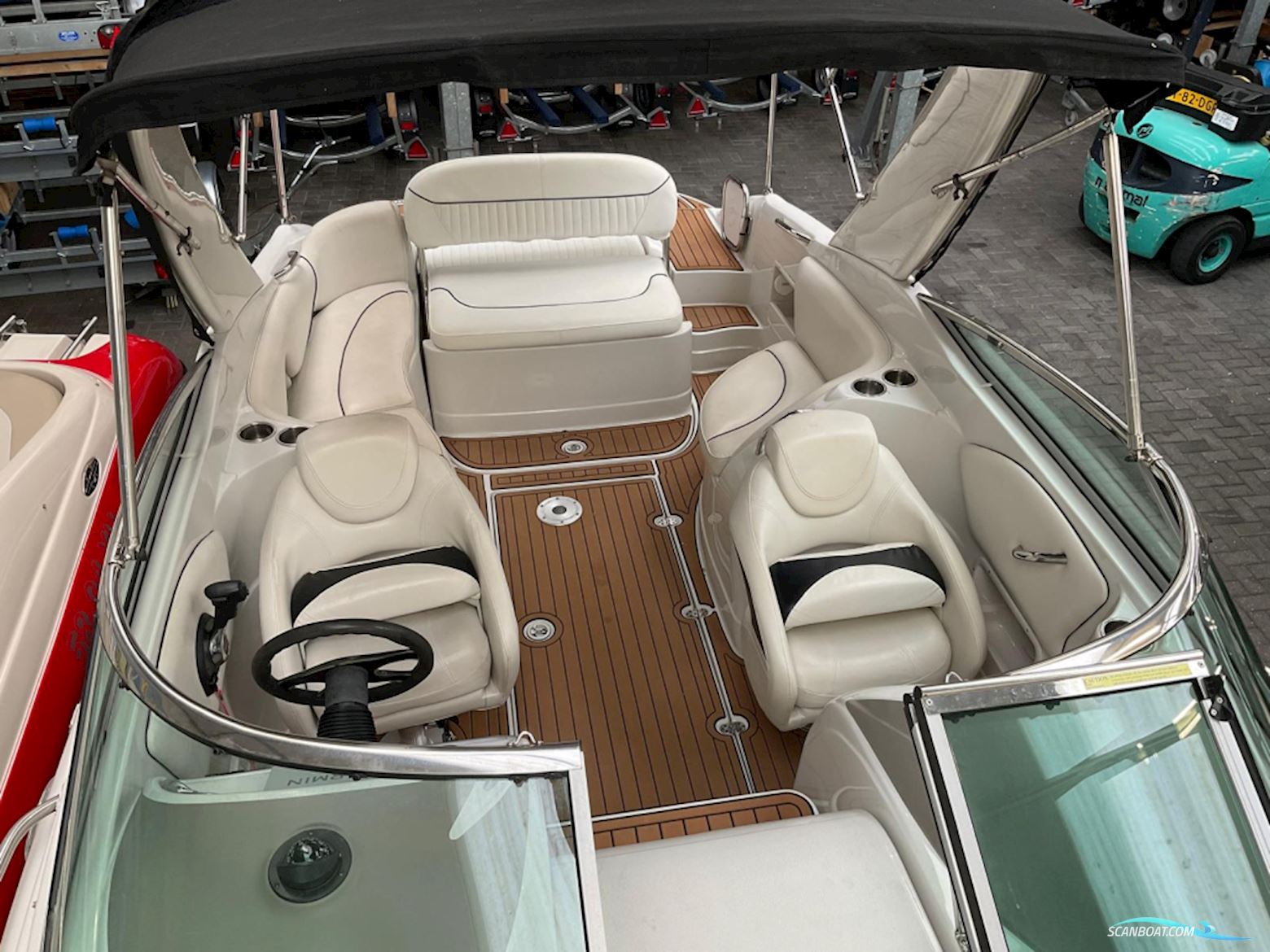 Crownline 275 Sport Cruiser