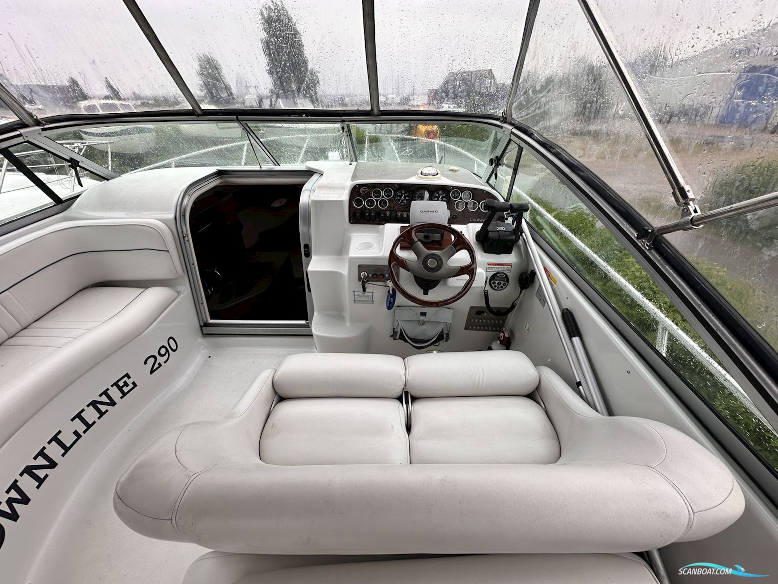 Crownline 290 CR