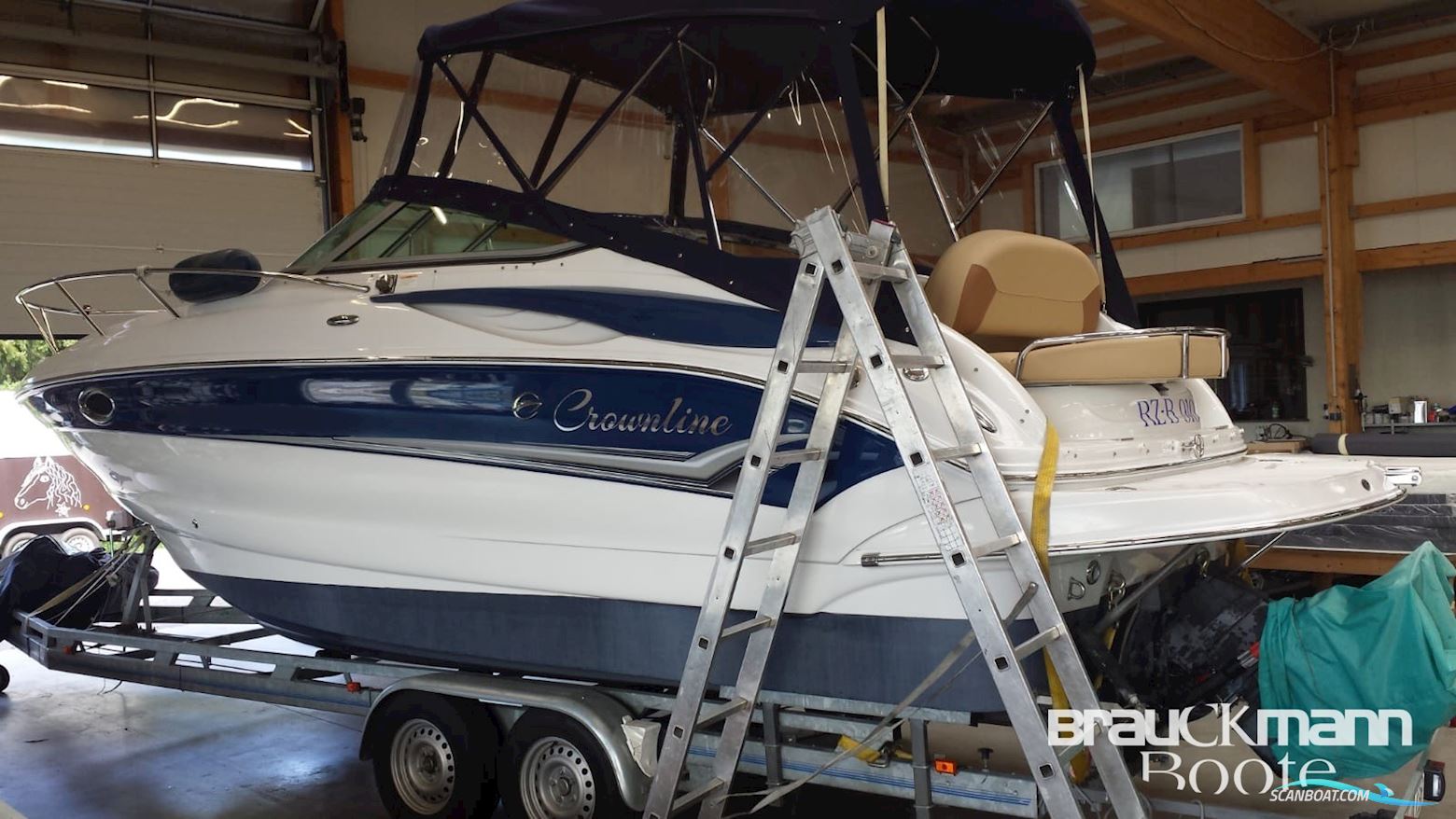 Crownline boats 250 CR