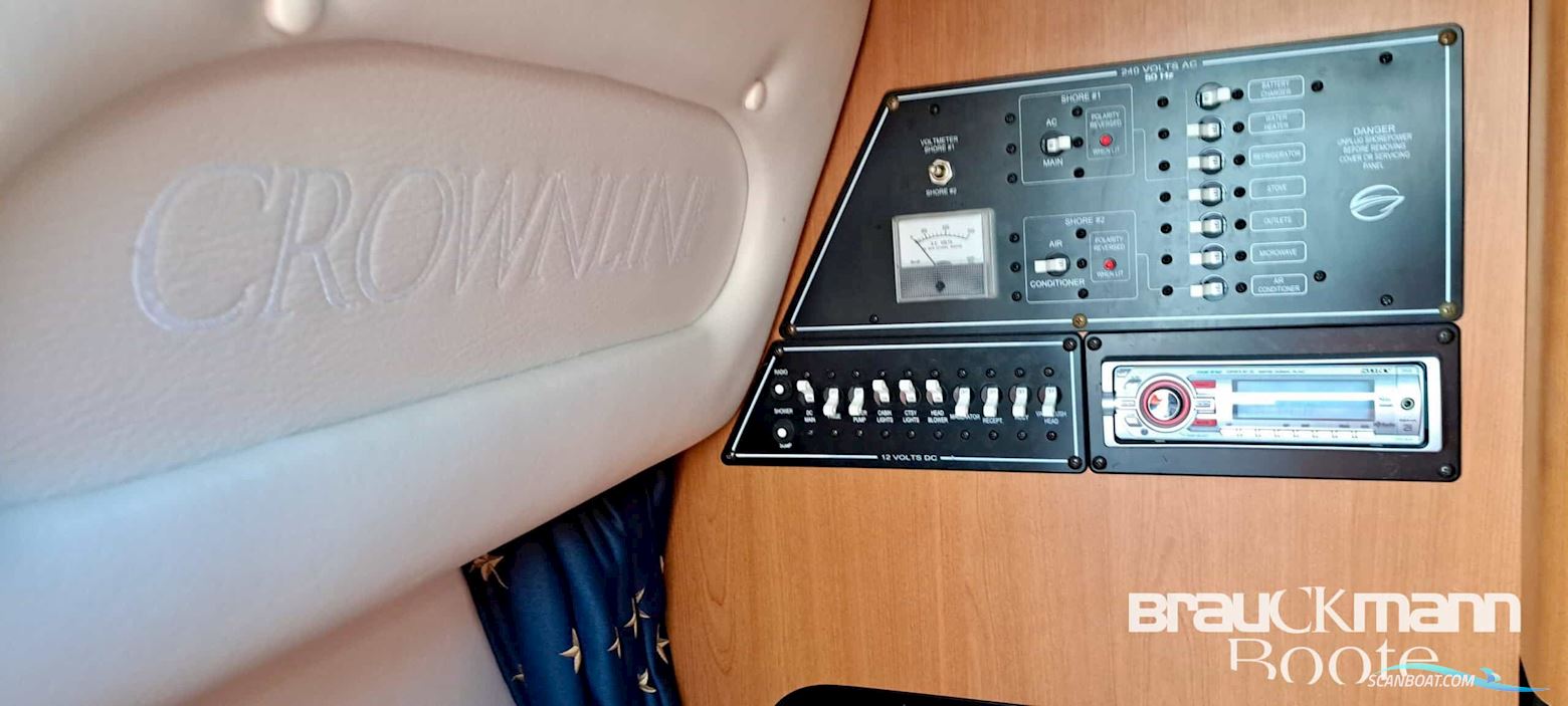 Crownline Boats 315 Scr
