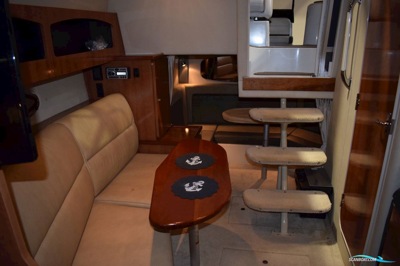 Cruiser Yachts 300 Express - Twin Volvo Penta D3/Udstyr - Diesel