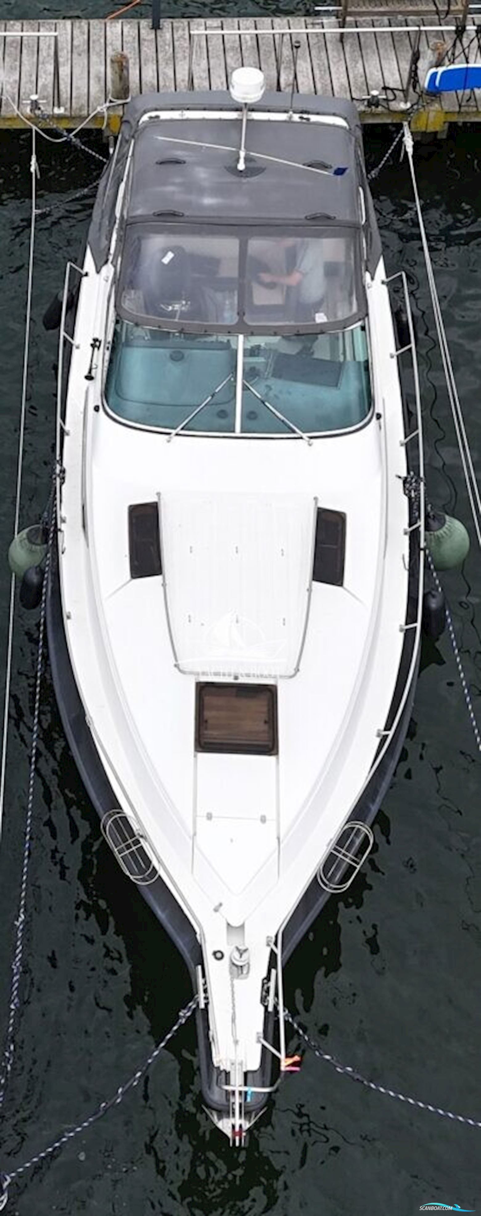Cruiser Yachts 3270 Esprit
