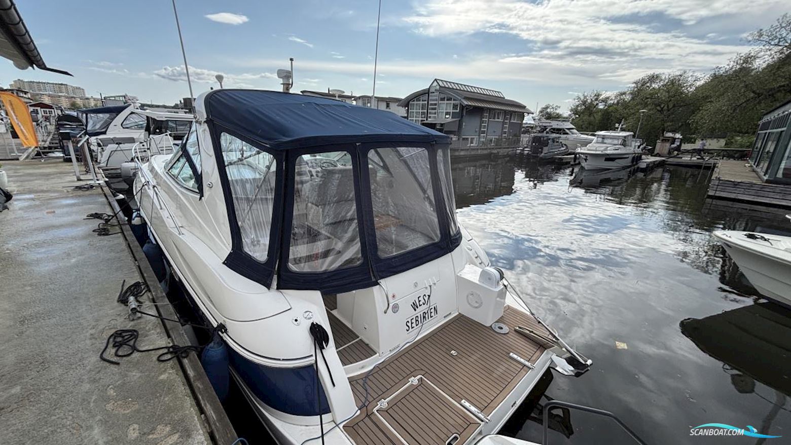 Cruisers Yacht 340 Express