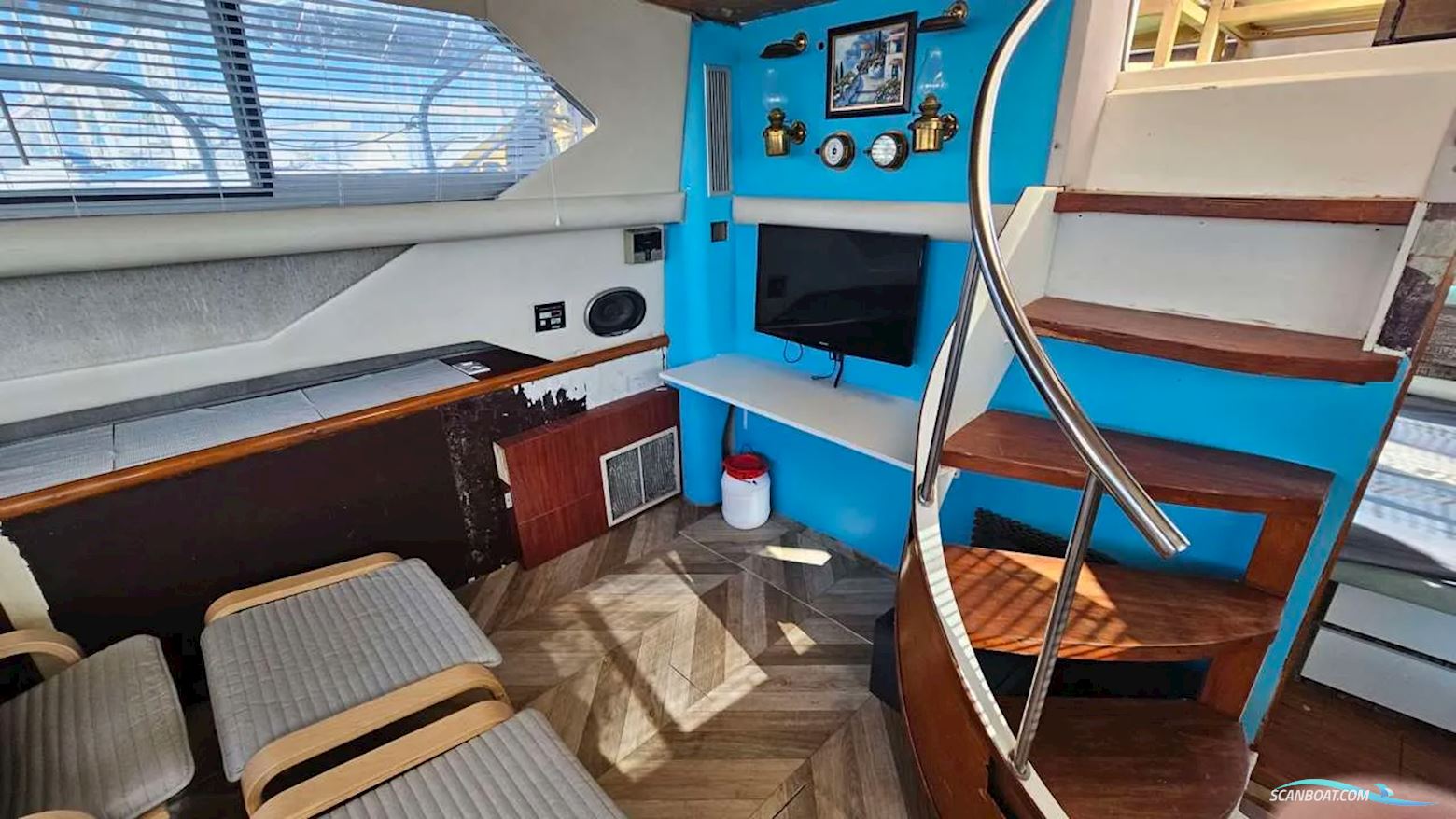 Cruisers Yachts 3850 Aft