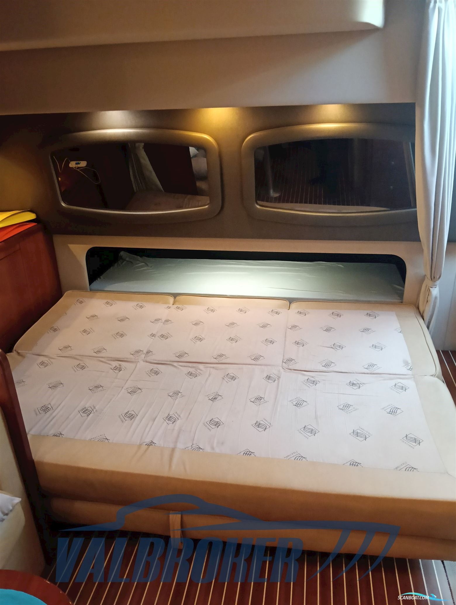 Cruisers Yachts 390 SC